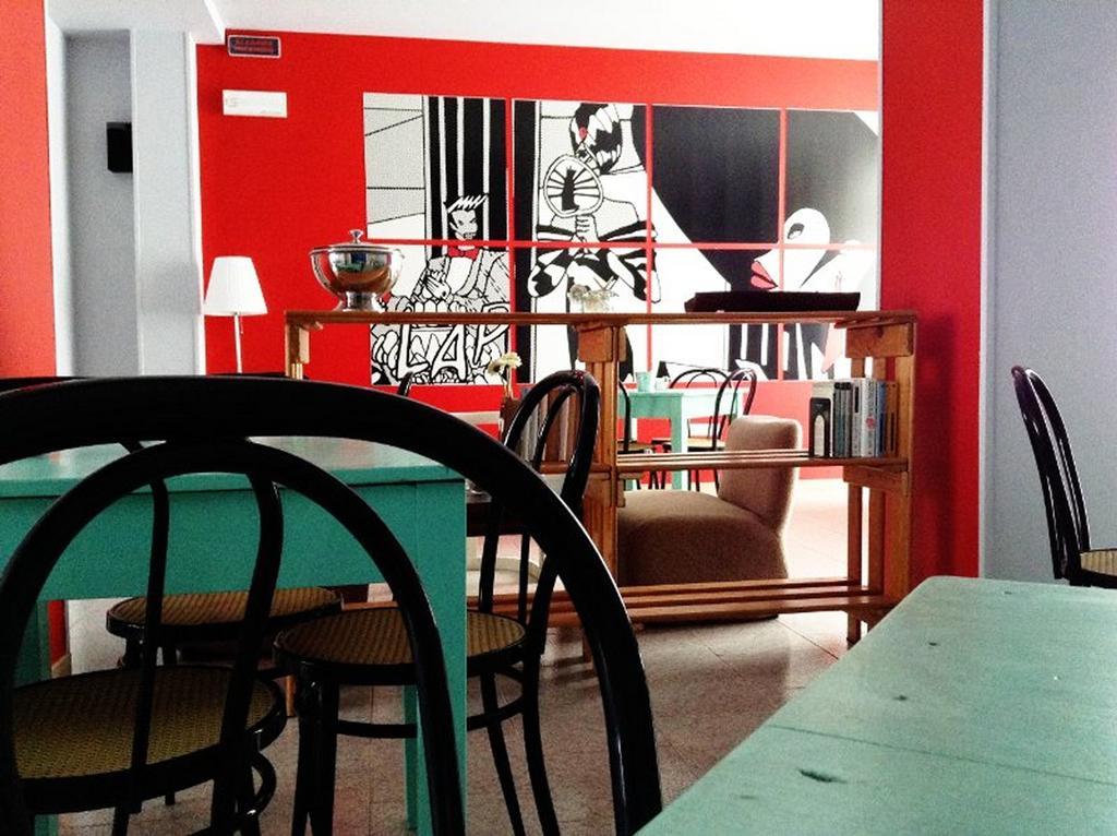 Byron Light Hotel Riccione Buitenkant foto